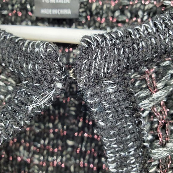 Liz Claiborne Clasp Front Black Shimmer Metallic Women's Sweater L Petite - Picture 5 of 9